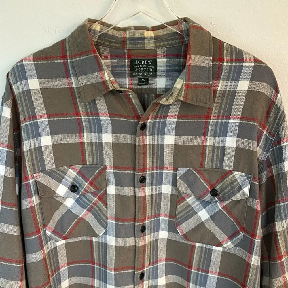 J. Crew Trade & Co Sporting Goods Gray Plaid Button Up Shirt Size XL